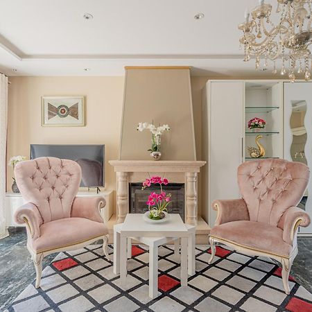 Villa Angelina Montevrain Luaran gambar