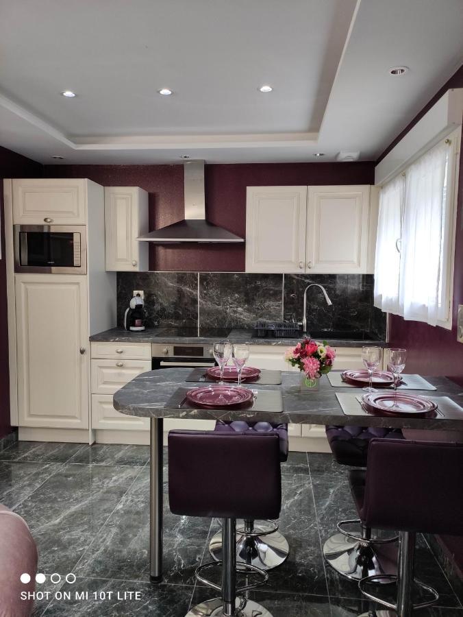 Villa Angelina Montevrain Luaran gambar