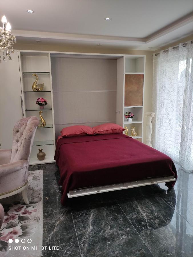 Villa Angelina Montevrain Luaran gambar